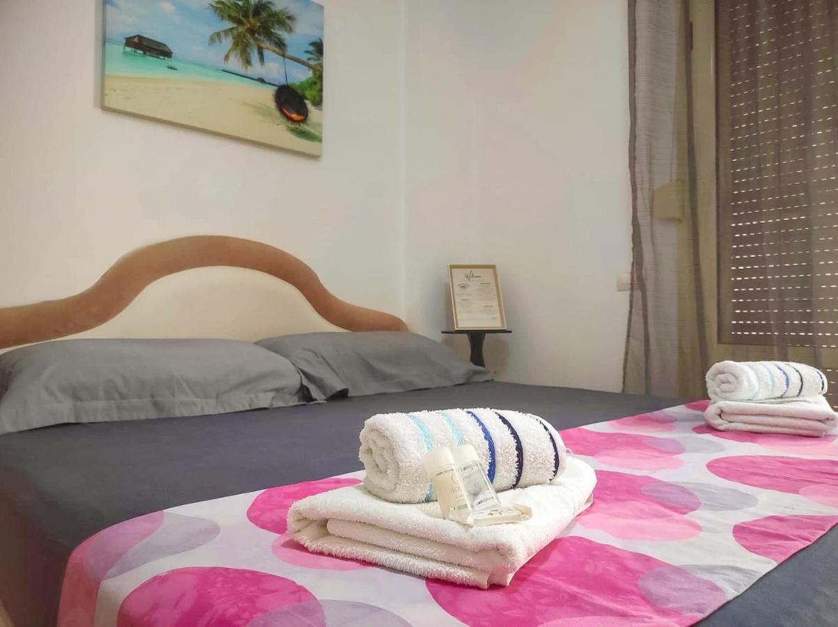 Coastal Retreat - Beach Apartment Avlonya Dış mekan fotoğraf